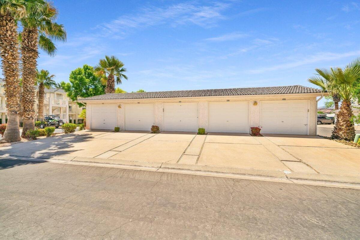 Modern Resort Condo - Pools, Courts & Scenic Views St. George Exterior foto